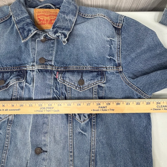 Levi's Light Wash Jean Denim Trucker Jacket Classic Size XL Men’s Button Cotton - Picture 6 of 7